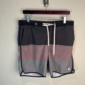 Vuori Men's gray, black and red detailed Board swim Shorts 32 x 7 EUC